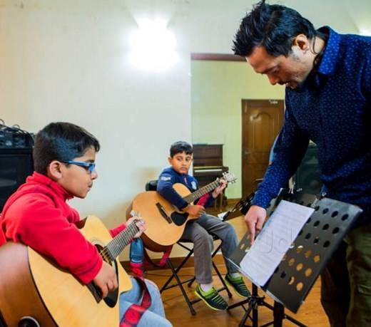 Best Guitar Classes In Golf Course Extension Road