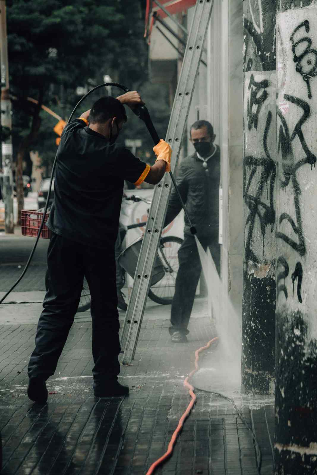 Affordable Pressure Washing Hampton NY | Professional Exterior Cleaning Experts
